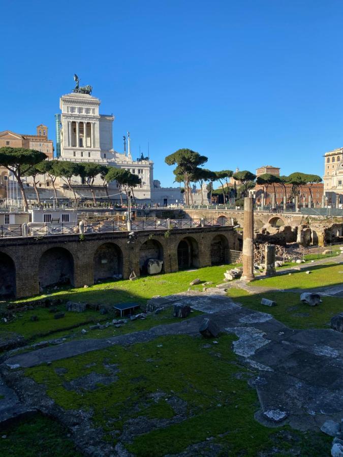 M Empire Villa Rome Bagian luar foto