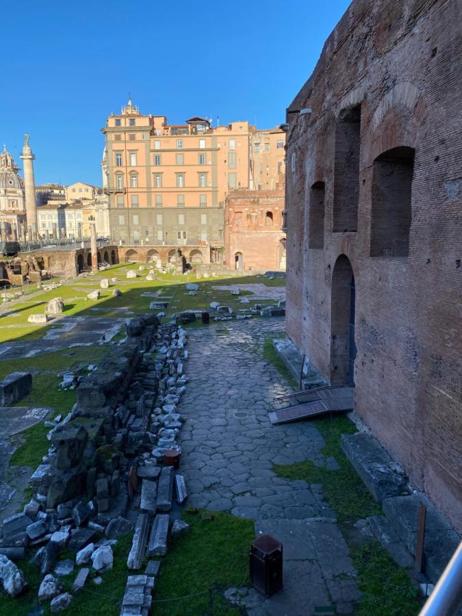 M Empire Villa Rome Bagian luar foto