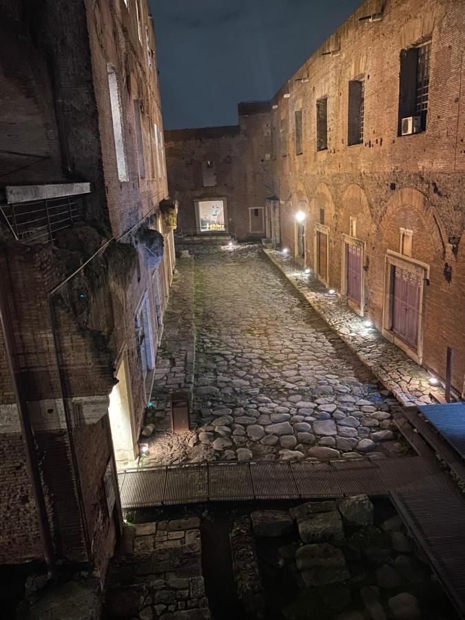 M Empire Villa Rome Bagian luar foto