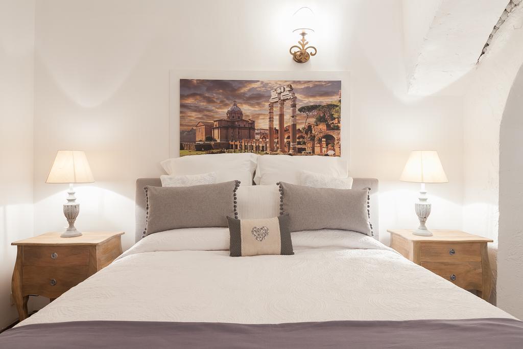 M Empire Villa Rome Bagian luar foto