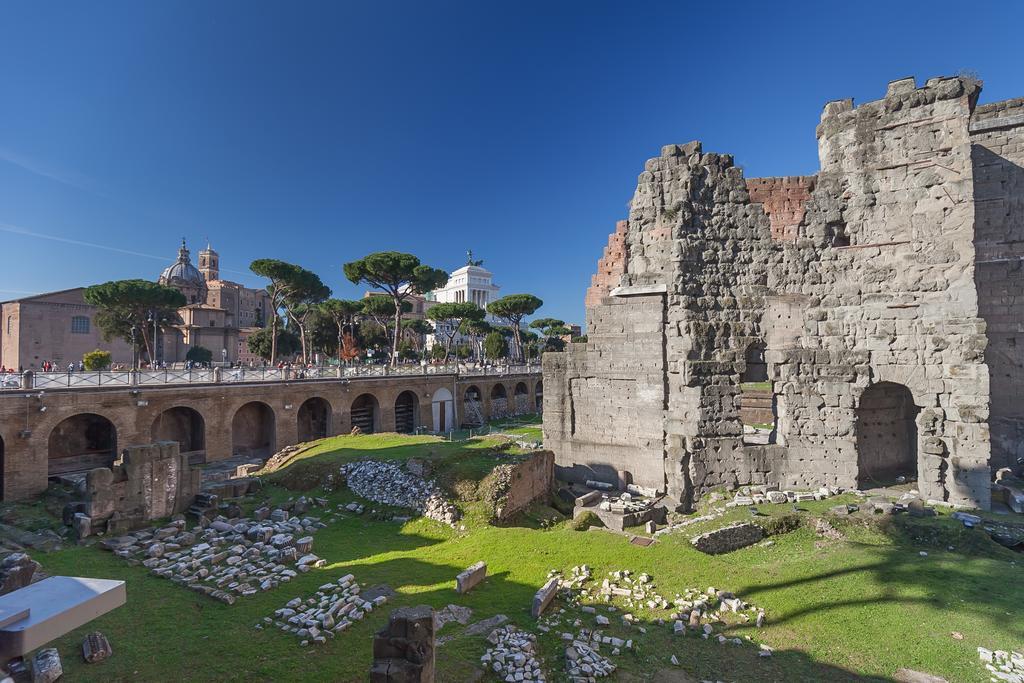 M Empire Villa Rome Bagian luar foto