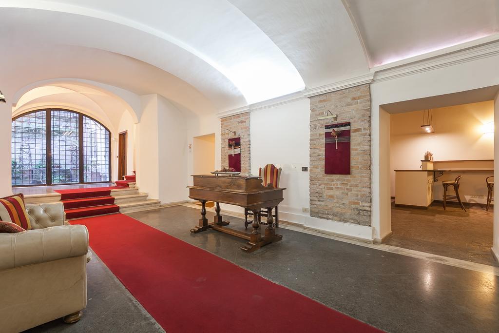 M Empire Villa Rome Bagian luar foto