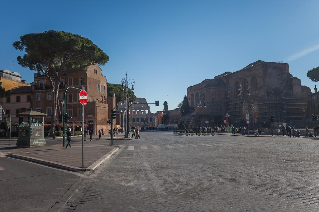 M Empire Villa Rome Bagian luar foto
